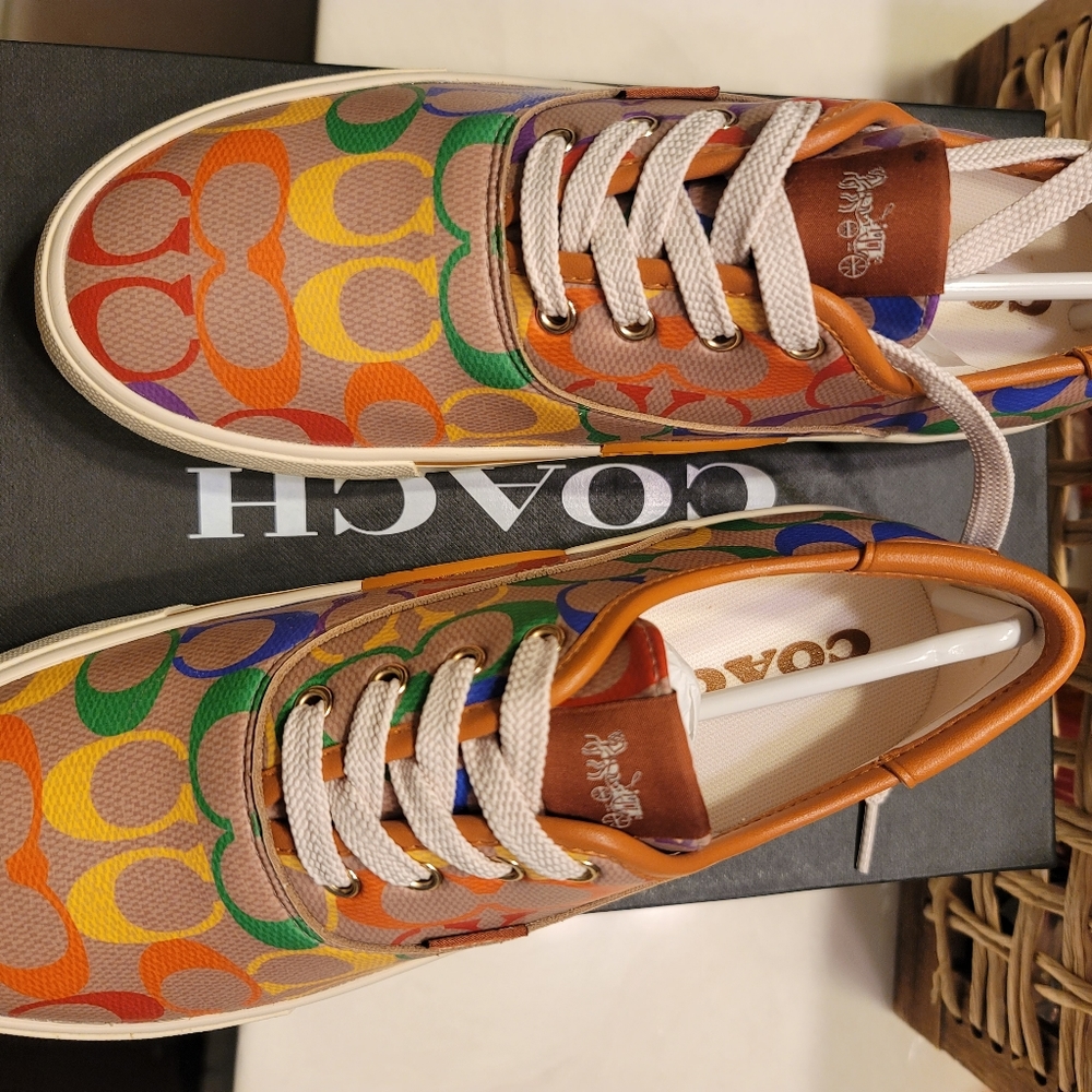 Coach Rainbow Sneakers 👟 🌈